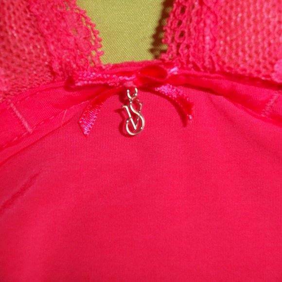 Victoria's Secret Rose Color Nightgown with Lacy - Picture 7 of 16